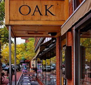 Oak Boulder